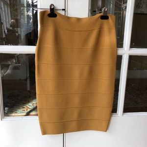 Romeo & Juliet stretch pencil skirt